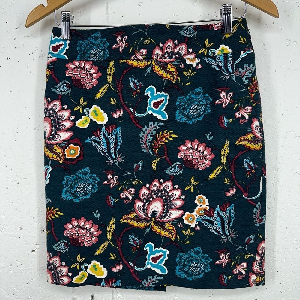 Lot of 3 Ann Taylor & Loft Women's Size 4P Petite 2 Skirts and Rust Dress - Picture 2 of 16